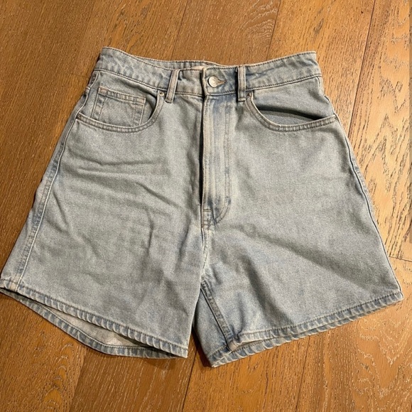 Zara mom shorts - Picture 1 of 3